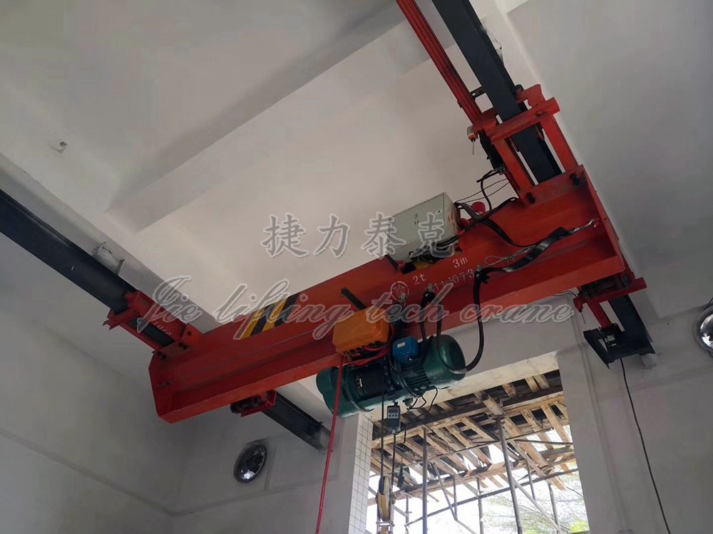 電動懸掛起重機